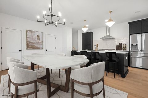 Photo of 1242 Oxley Road, Columbus, OH 43212 (MLS # 224036240)