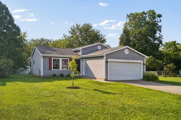 2119 SARI LYNN CT, HILLIARD, OH 43026 - Image e7bff976a17ef057bb12de8d95f07889/3390486045