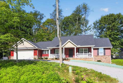 Photo of 782 Crestrose Drive, Howard, OH 43028 (MLS # 226032176)