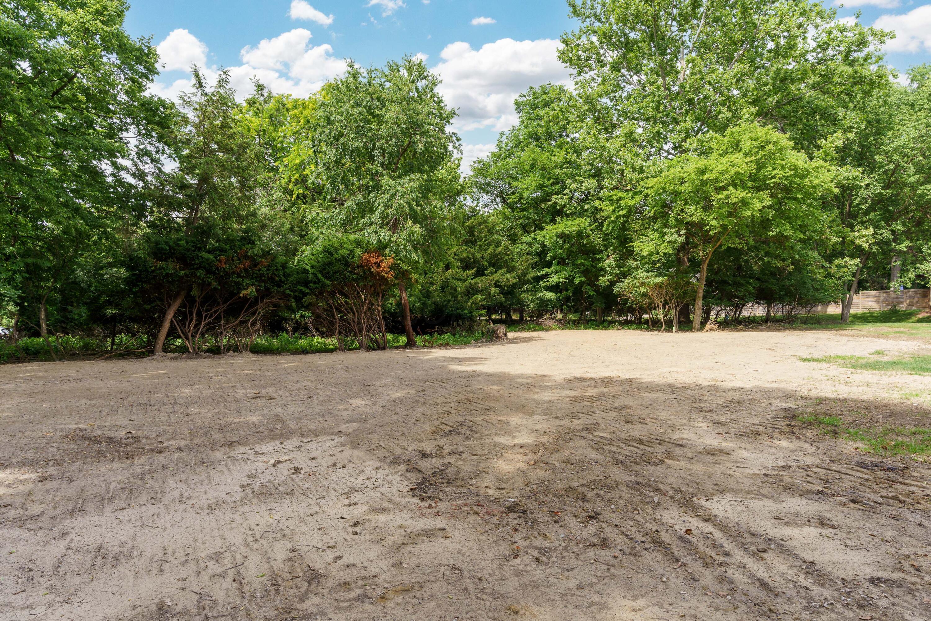 Photo 13 of 26 of 262 W South Street land
