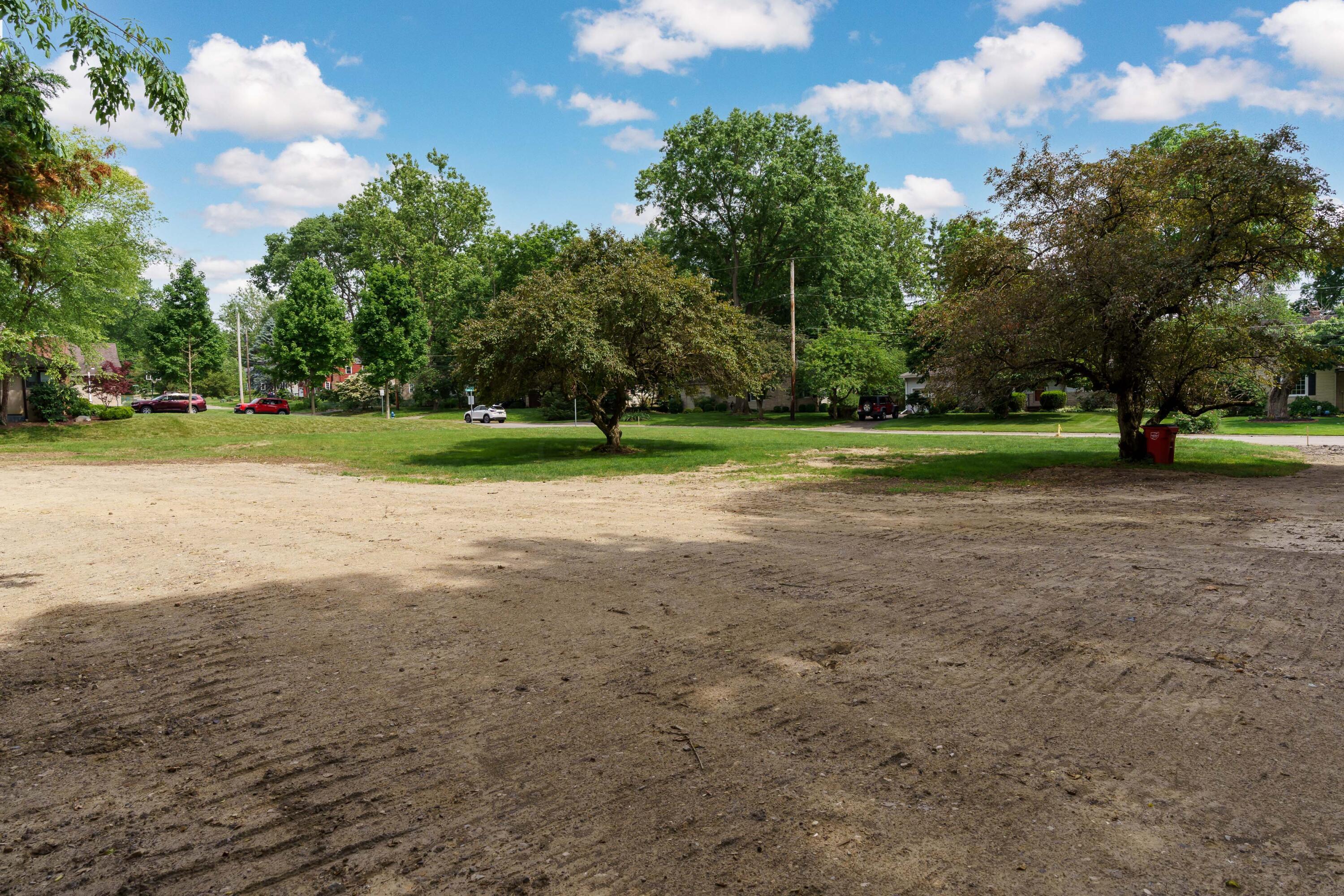 Photo 11 of 26 of 262 W South Street land