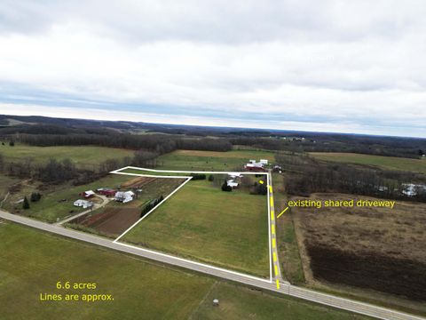 Tiny photo for 12967 Pleasant Valley Road Road NE, Utica, OH 43080 (MLS # 225045475)