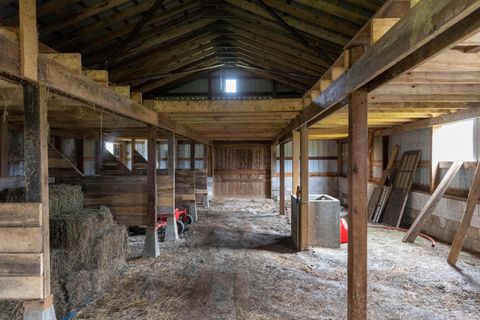 Tiny photo for 12967 Pleasant Valley Road Road NE, Utica, OH 43080 (MLS # 225045475)