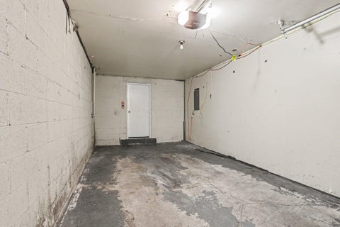 Tiny photo for 2509 Burgandy Lane, Columbus, OH 43232 (MLS # 226036705)