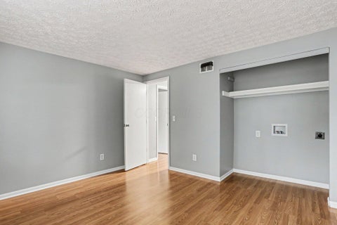 Tiny photo for 2509 Burgandy Lane, Columbus, OH 43232 (MLS # 226036705)