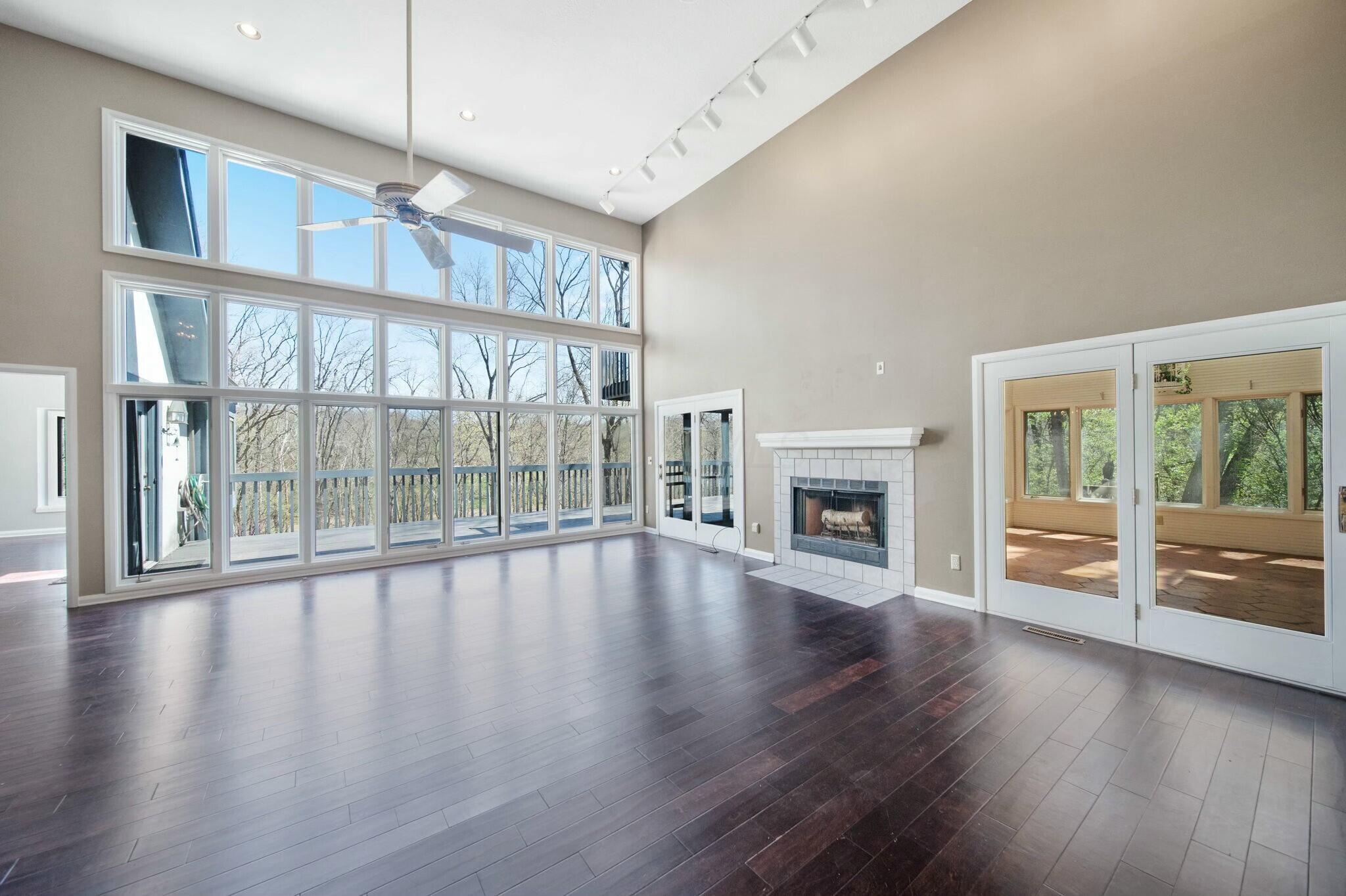 4640 Donegal Cliffs Drive, Dublin, Ohio image 1