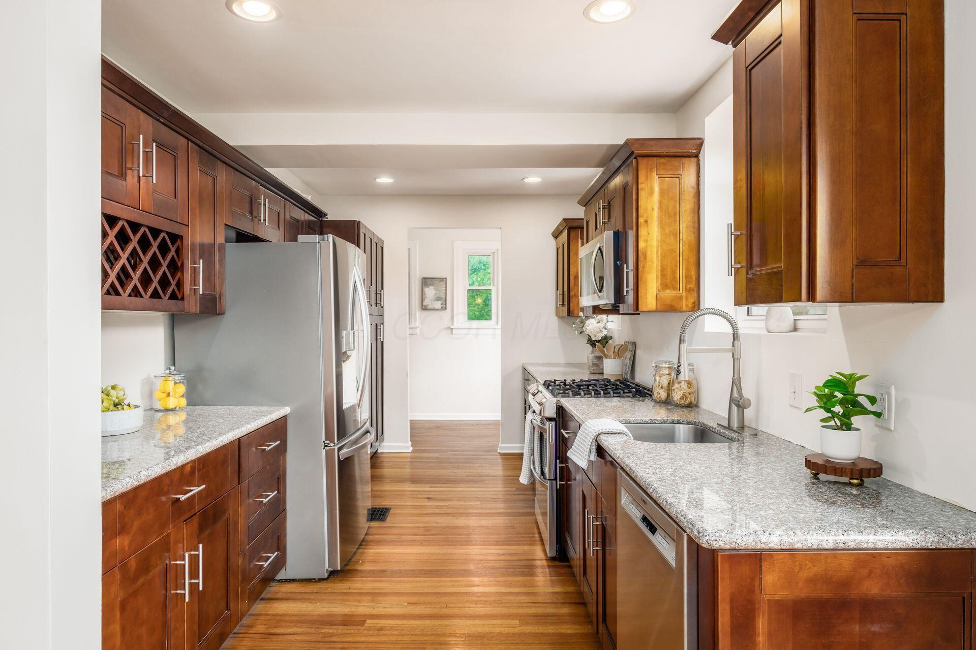 1800 Bryden Road, Columbus, Ohio image 14