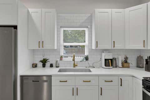 Tiny photo for 103 S Ogden Avenue, Columbus, OH 43204 (MLS # 226029477)