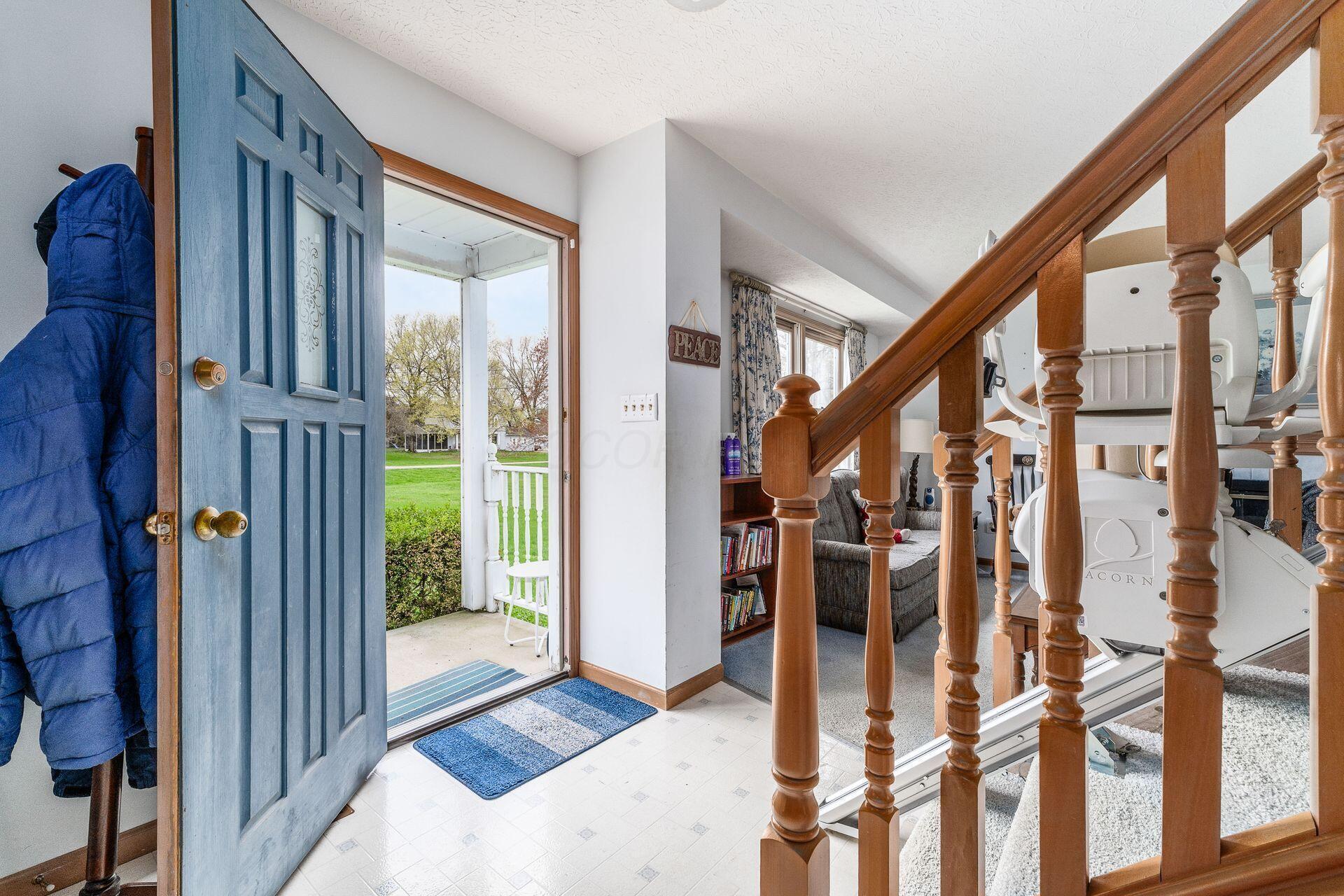 5700 Lambert Road, Grove City, Ohio image 3