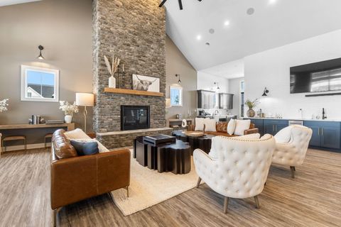 Tiny photo for 4261 Flamingo Drive, Lewis Center, OH 43035 (MLS # 226013861)