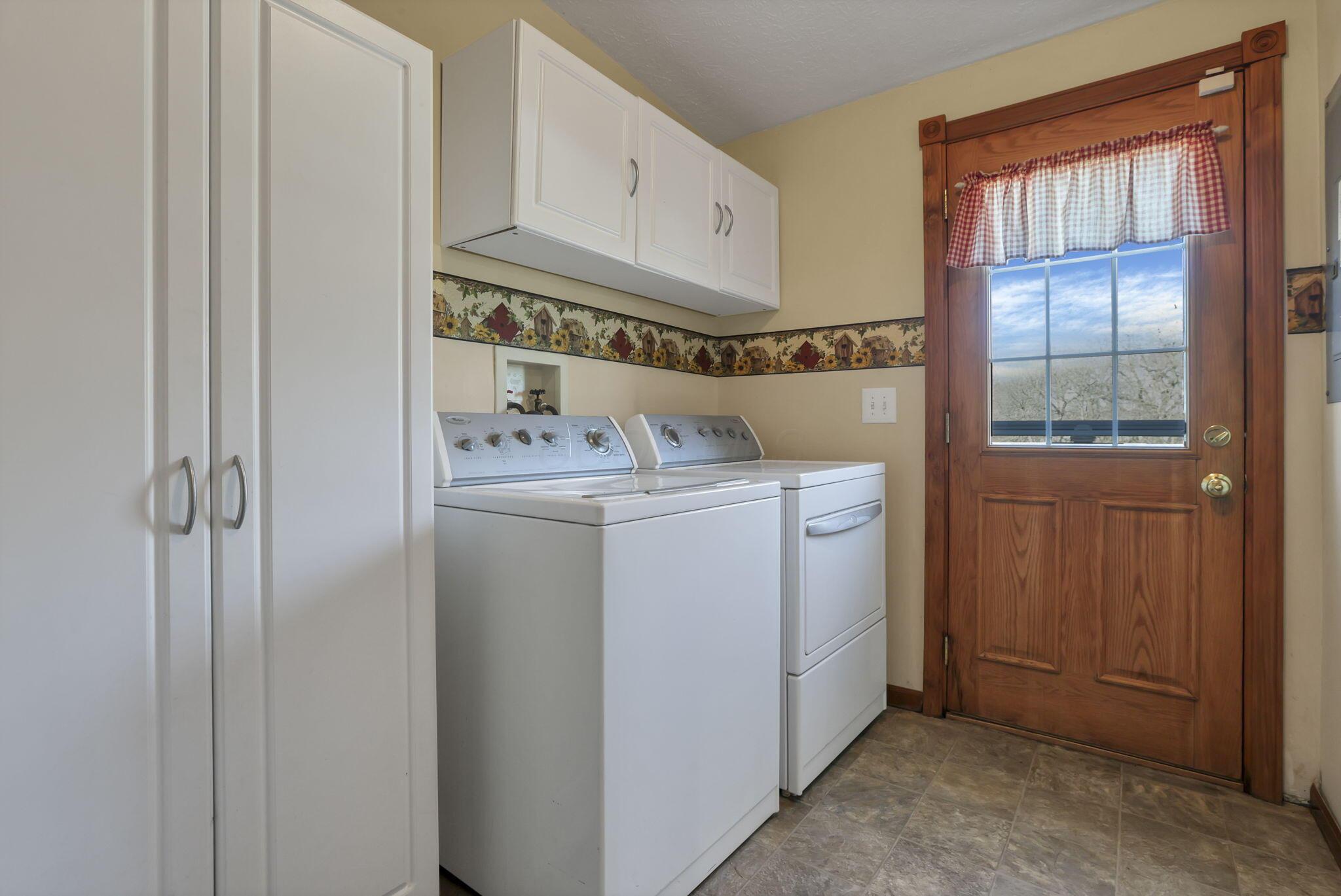 12641 Middlefork Road, Amanda, Ohio image 34
