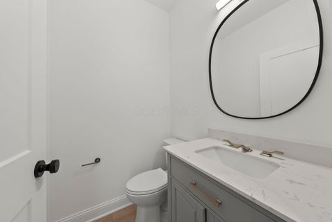 Tiny photo for 2576 Claridon Road, Columbus, OH 43231 (MLS # 225040602)