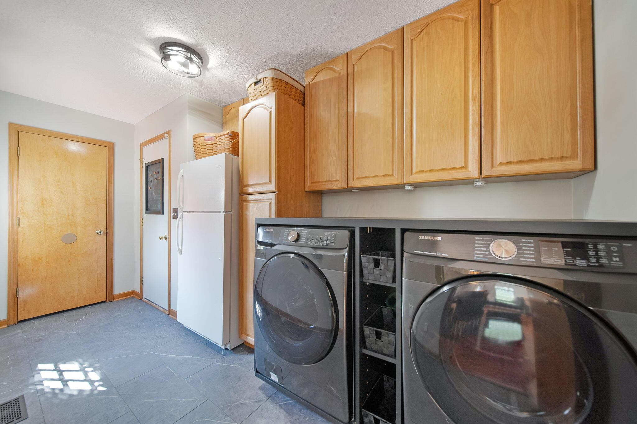 5726 Greenfield Drive, Galena, Ohio image 39