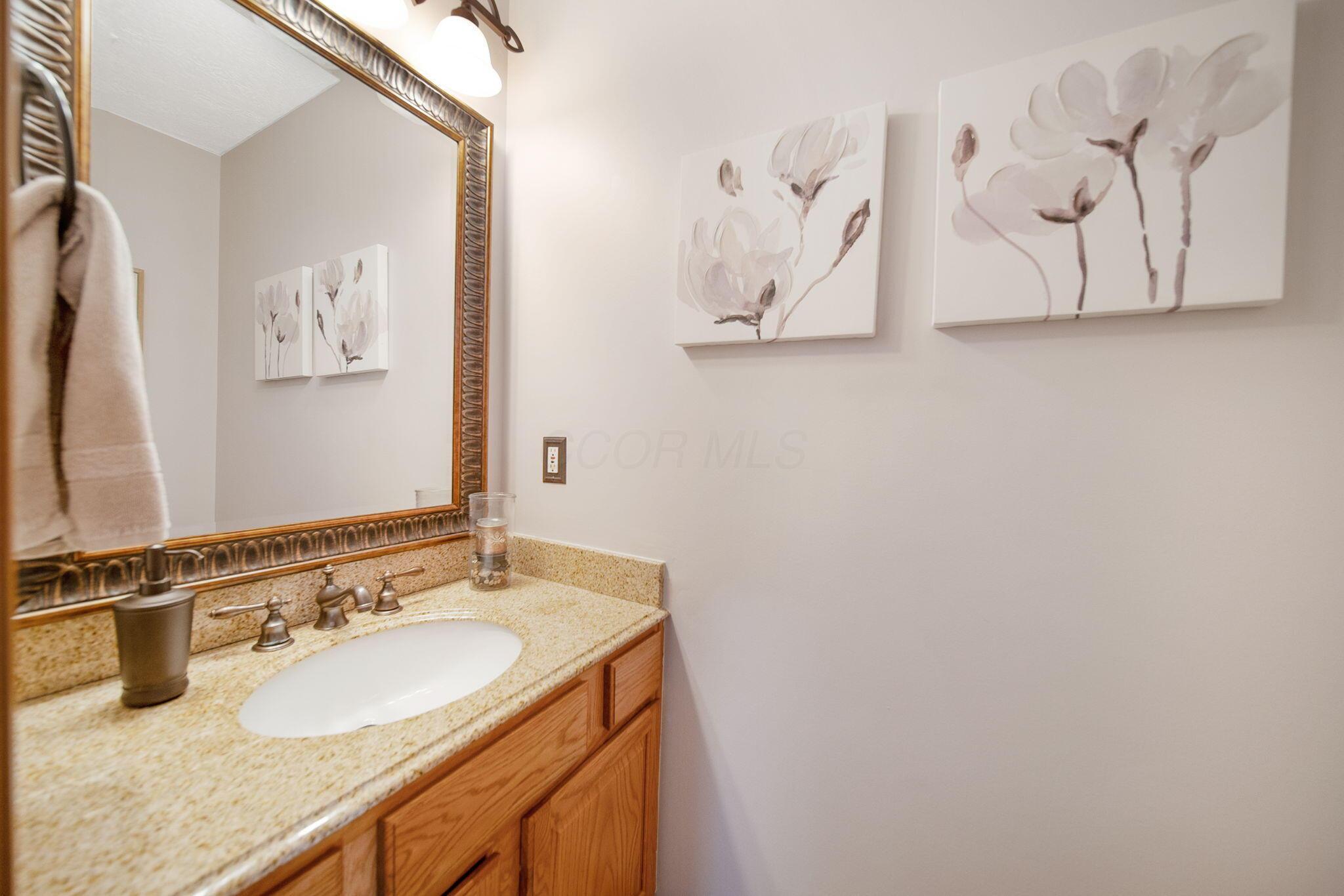 5726 Greenfield Drive, Galena, Ohio image 40
