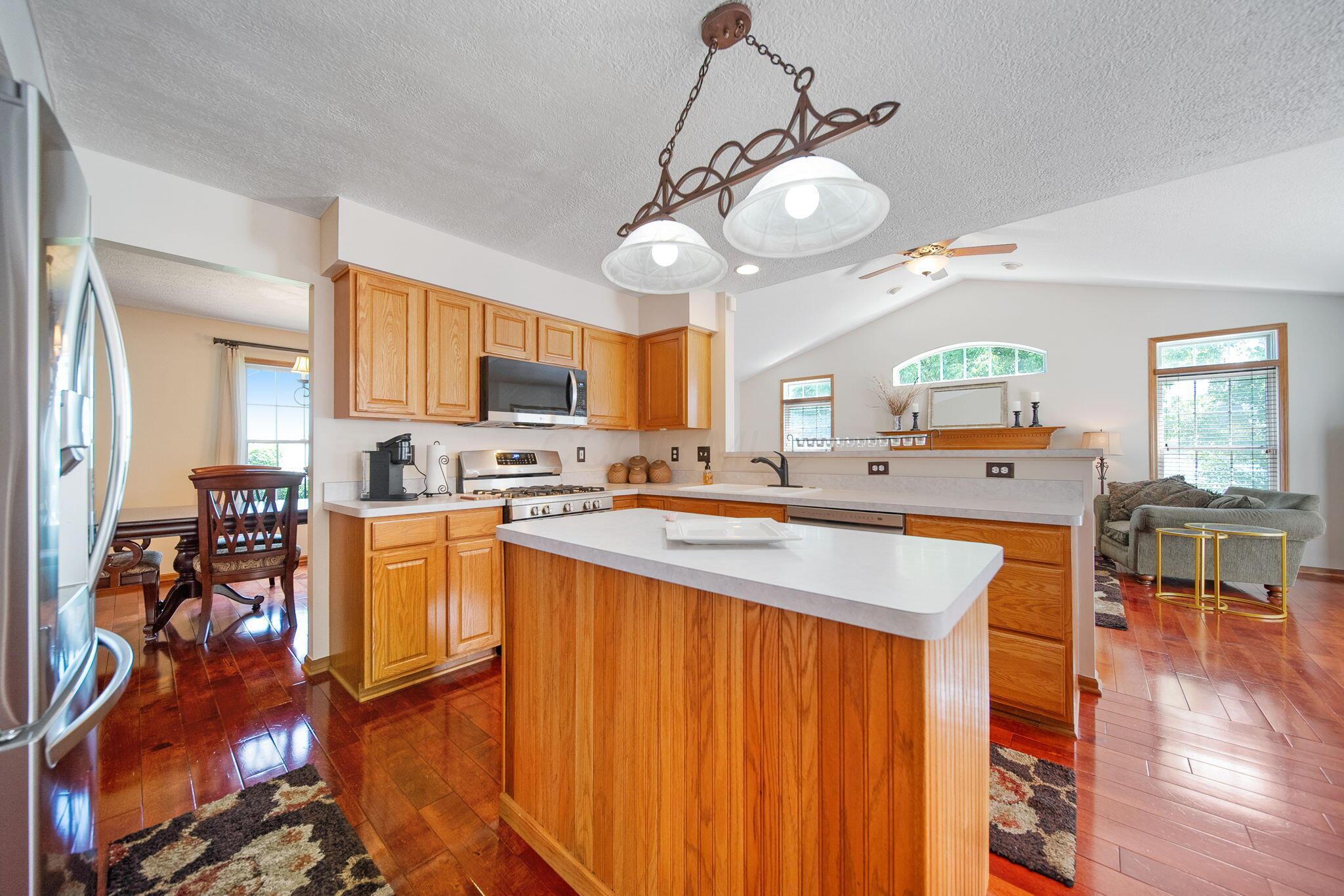 5726 Greenfield Drive, Galena, Ohio image 20