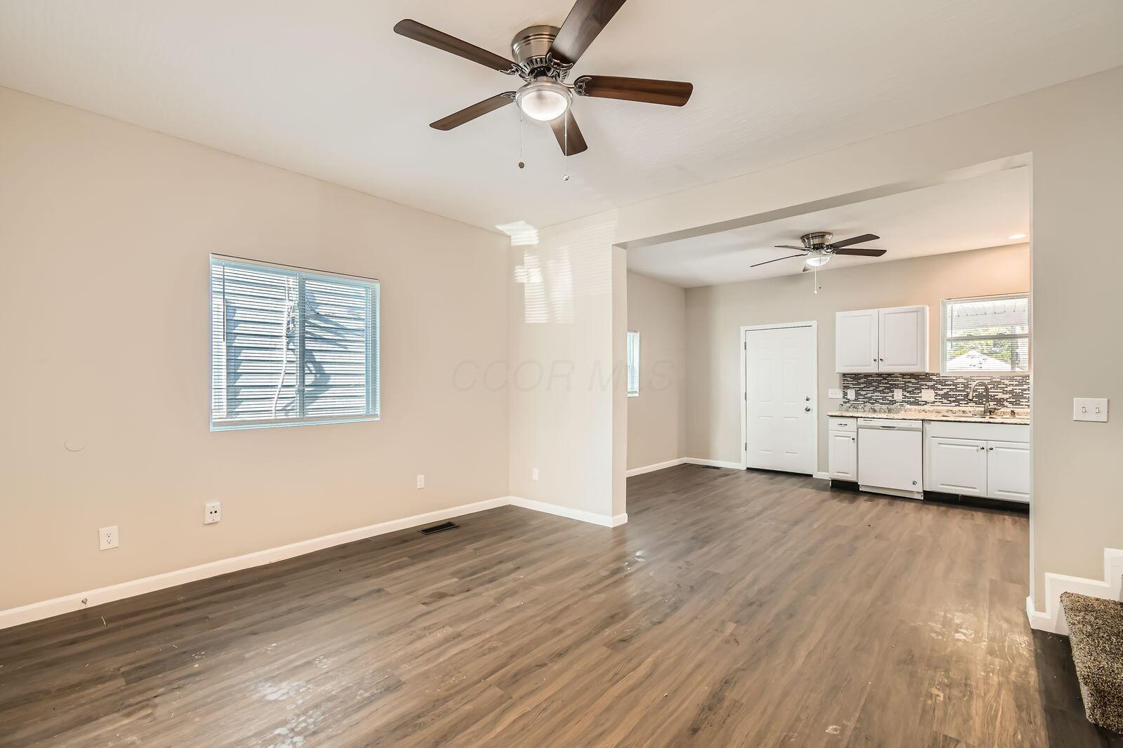 343 S Warren Avenue, Columbus, Ohio image 7