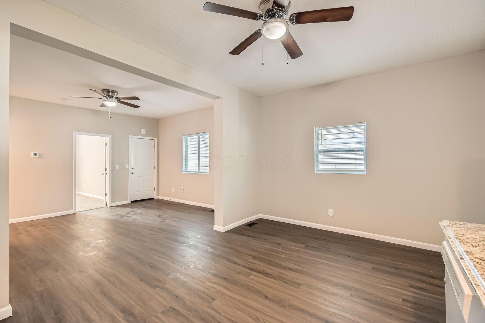 343 S Warren Avenue, Columbus, Ohio image 11
