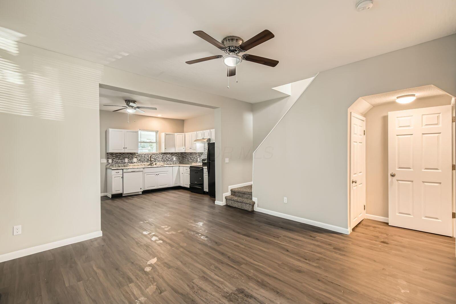 343 S Warren Avenue, Columbus, Ohio image 4