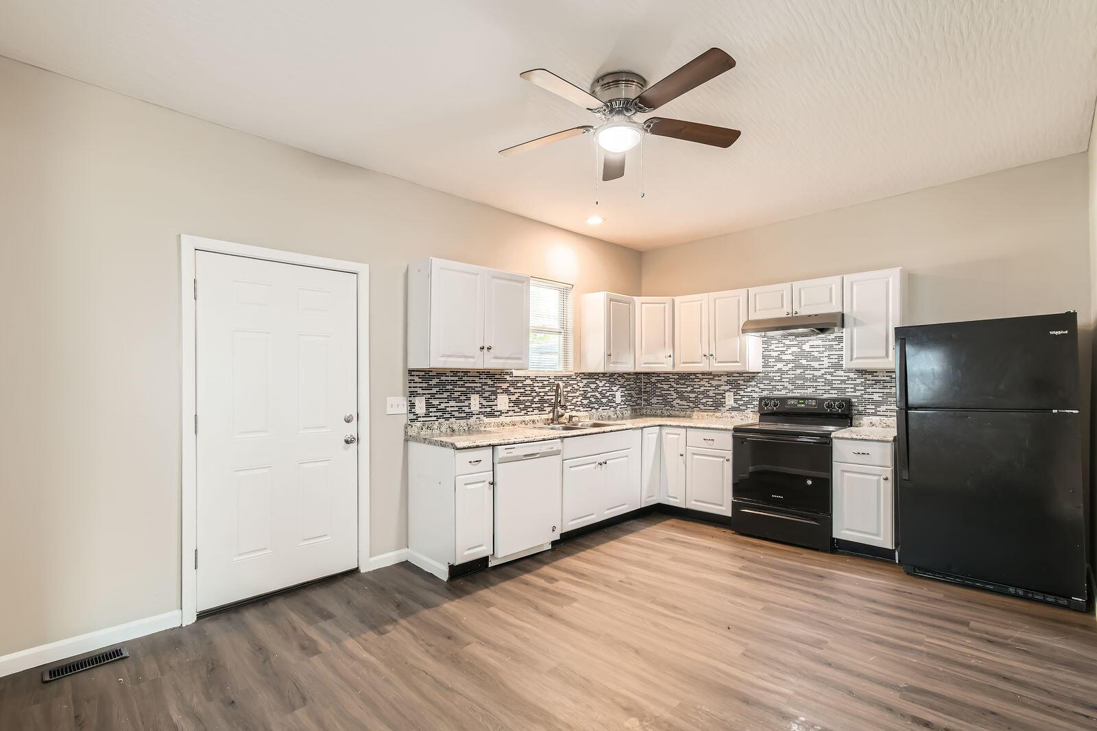 343 S Warren Avenue, Columbus, Ohio image 9