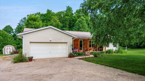 Photo of 9250 Township Road 169 NE, New Lexington, OH 43764 (MLS # 226022154)