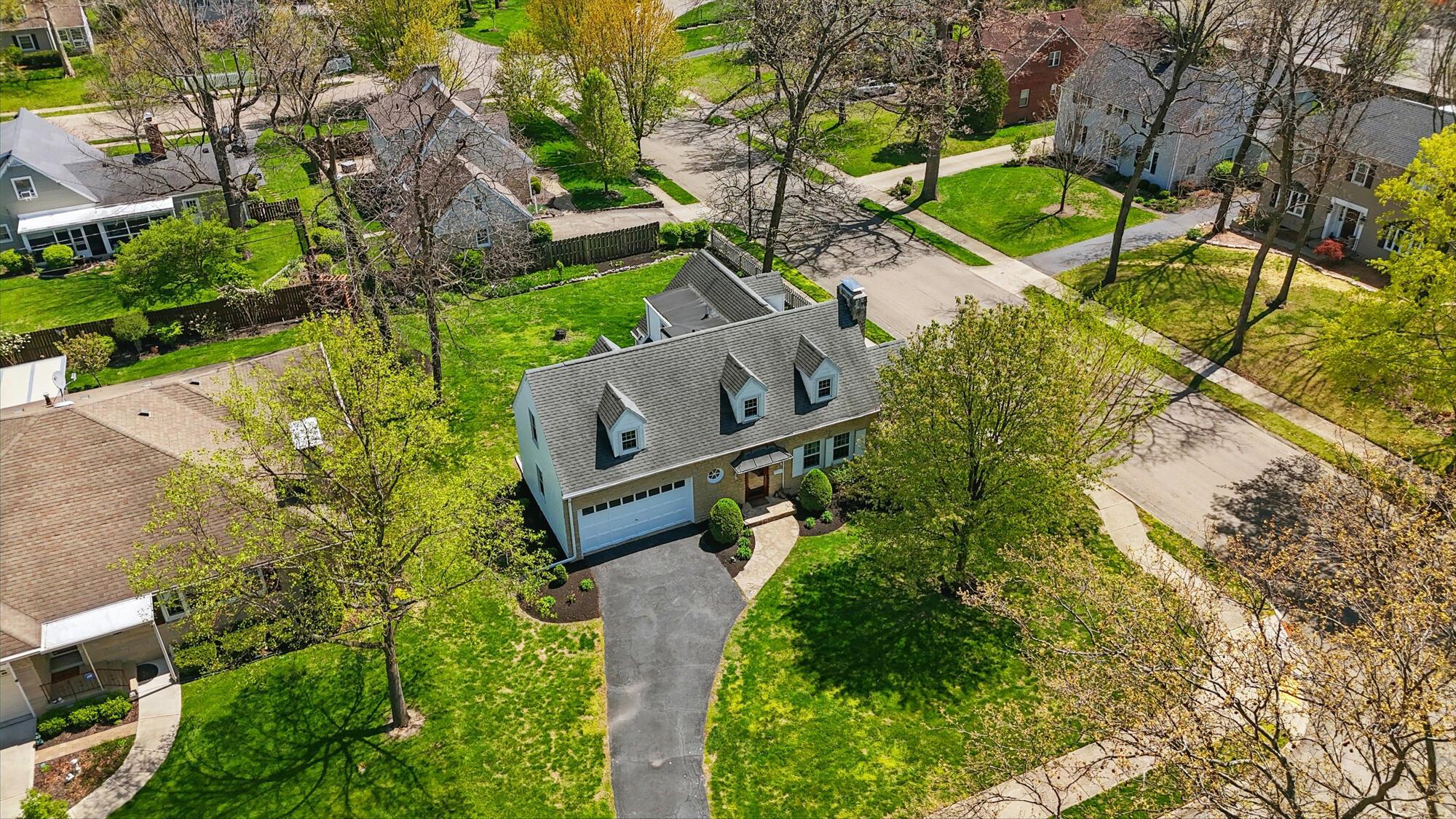 1800 Timberline Drive, Springfield, Ohio image 5