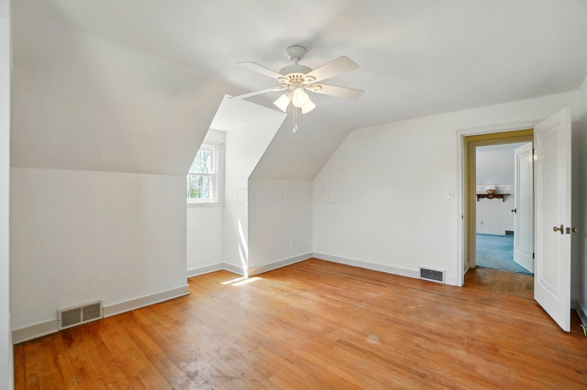 1800 Timberline Drive, Springfield, Ohio image 33