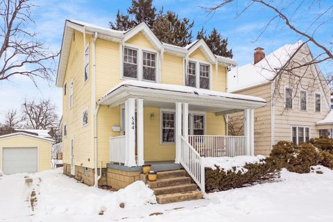 Photo of 544 Piedmont Road, Columbus, OH 43214 (MLS # 226003826)