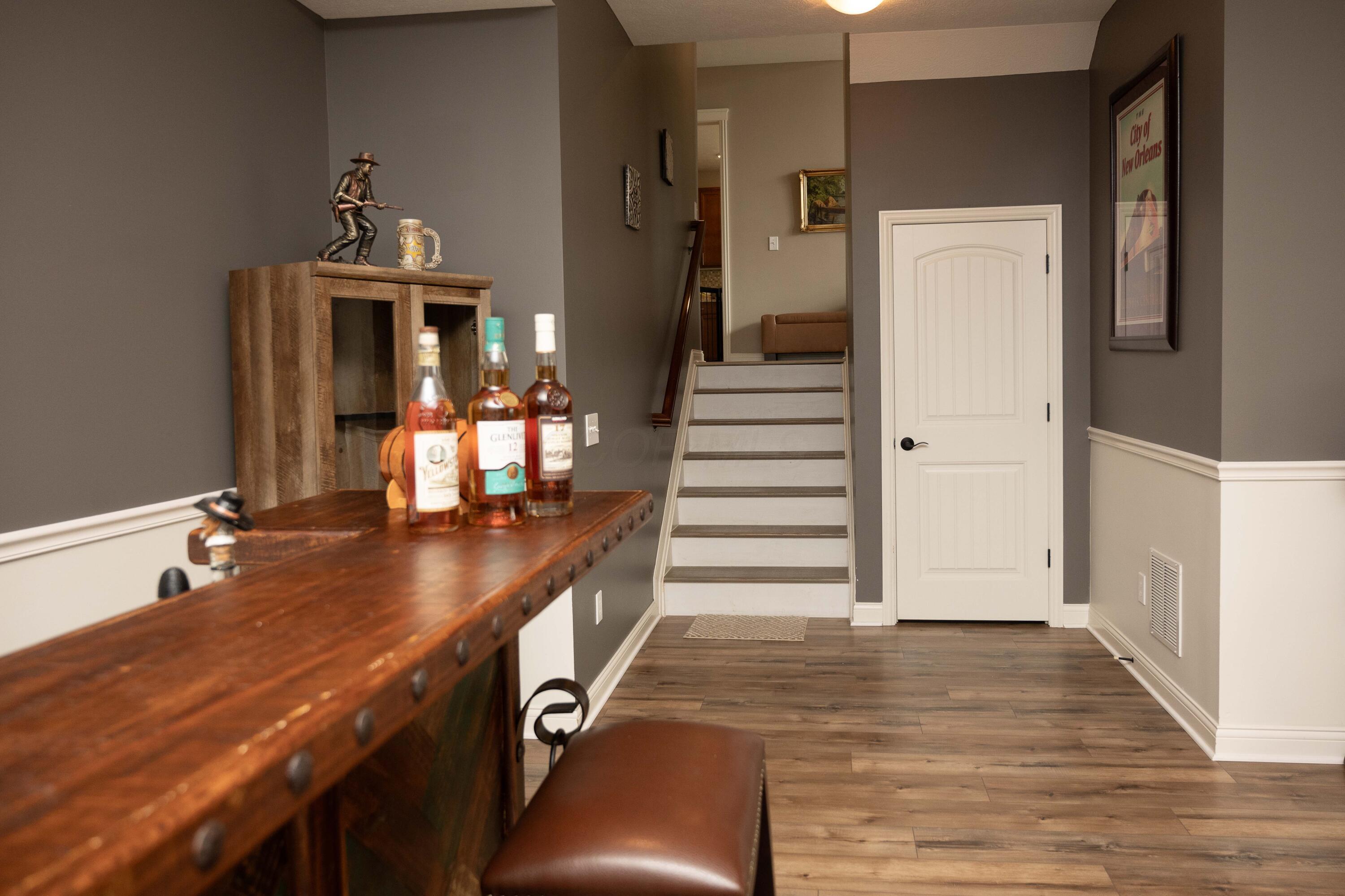 6015 Braymoore Drive, Galena, Ohio image 30