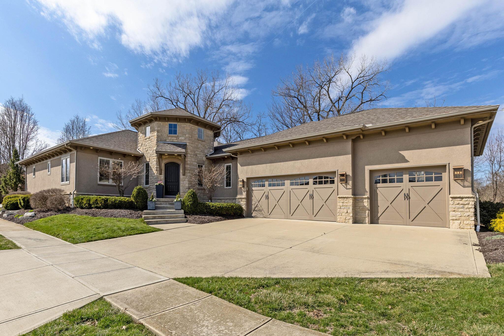 7004 Calabria Place, Dublin, Ohio image 1