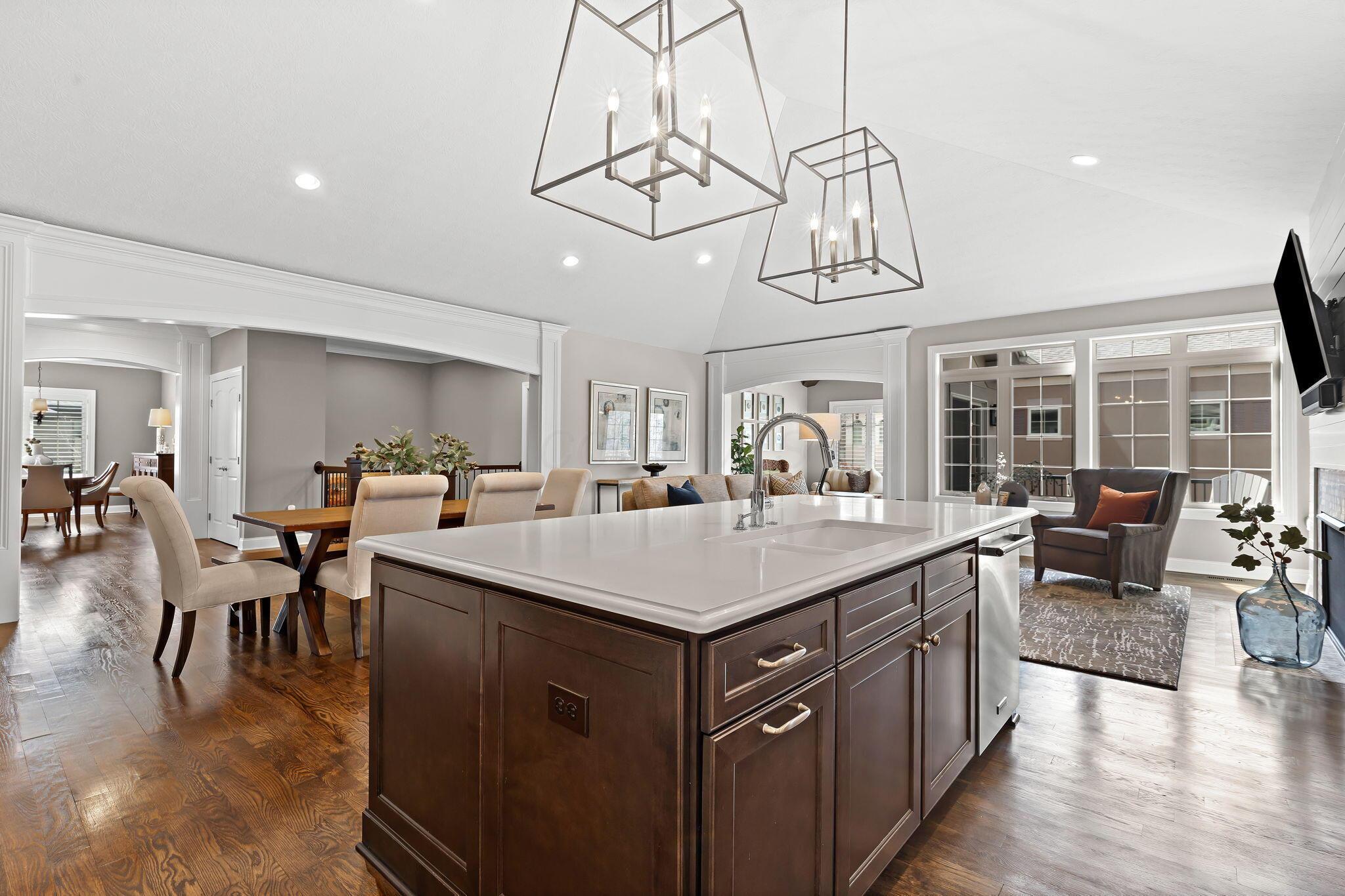 7004 Calabria Place, Dublin, Ohio image 8