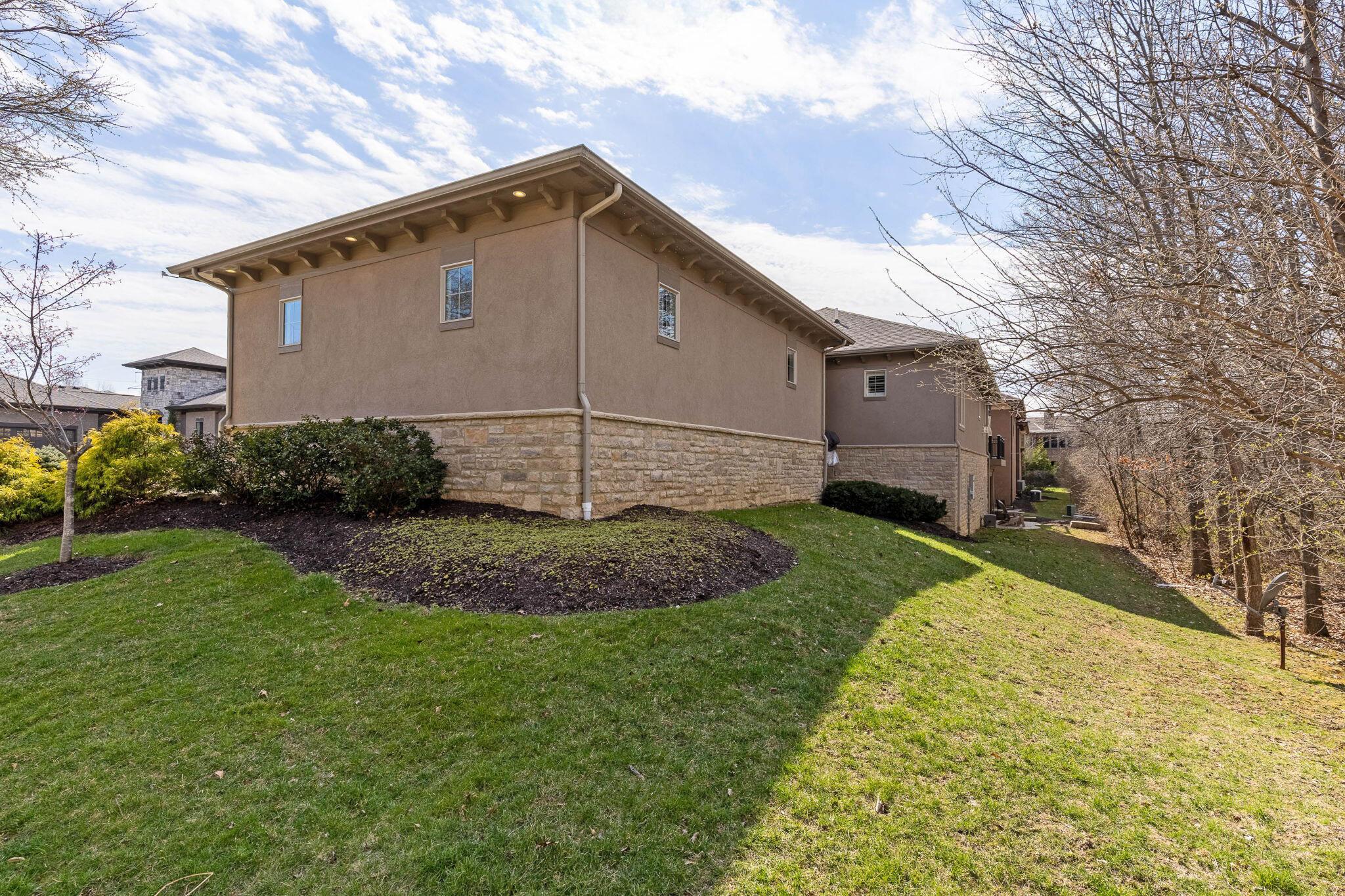 7004 Calabria Place, Dublin, Ohio image 47