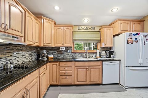 Tiny photo for 5894 Hall Road, Galloway, OH 43119 (MLS # 226018123)