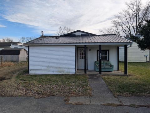 Tiny photo for 517 Earl Avenue, Washington Court House, OH 43160 (MLS # 226000725)