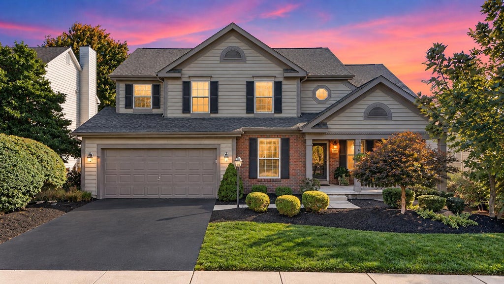 Photo of 4699 Seven Lakes Place, Powell, OH 43065 (MLS # 226036886)