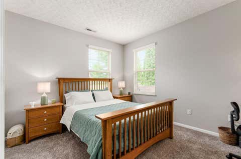 Tiny photo for 1499 Cascade Drive 24 #24, Grove City, OH 43123 (MLS # 226029574)