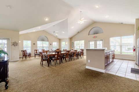 Tiny photo for 1499 Cascade Drive 24 #24, Grove City, OH 43123 (MLS # 226029574)
