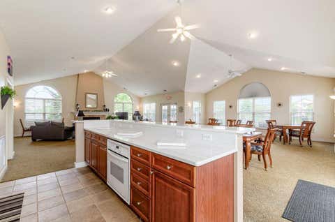 Tiny photo for 1499 Cascade Drive 24 #24, Grove City, OH 43123 (MLS # 226029574)