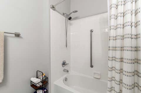 Tiny photo for 1499 Cascade Drive 24 #24, Grove City, OH 43123 (MLS # 226029574)