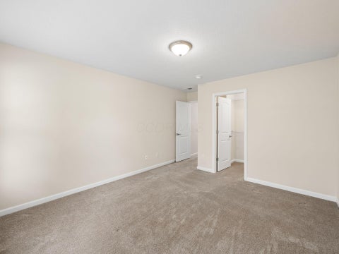 Tiny photo for 265 Lake Cove Drive, Delaware, OH 43015 (MLS # 226039591)
