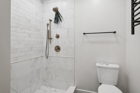 Tiny photo for 6880 Clydeway Court, Worthington, OH 43085 (MLS # 226032750)