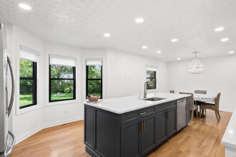 Tiny photo for 6880 Clydeway Court, Worthington, OH 43085 (MLS # 226032750)