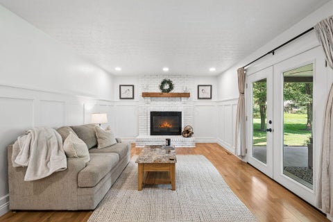 Tiny photo for 6880 Clydeway Court, Worthington, OH 43085 (MLS # 226032750)