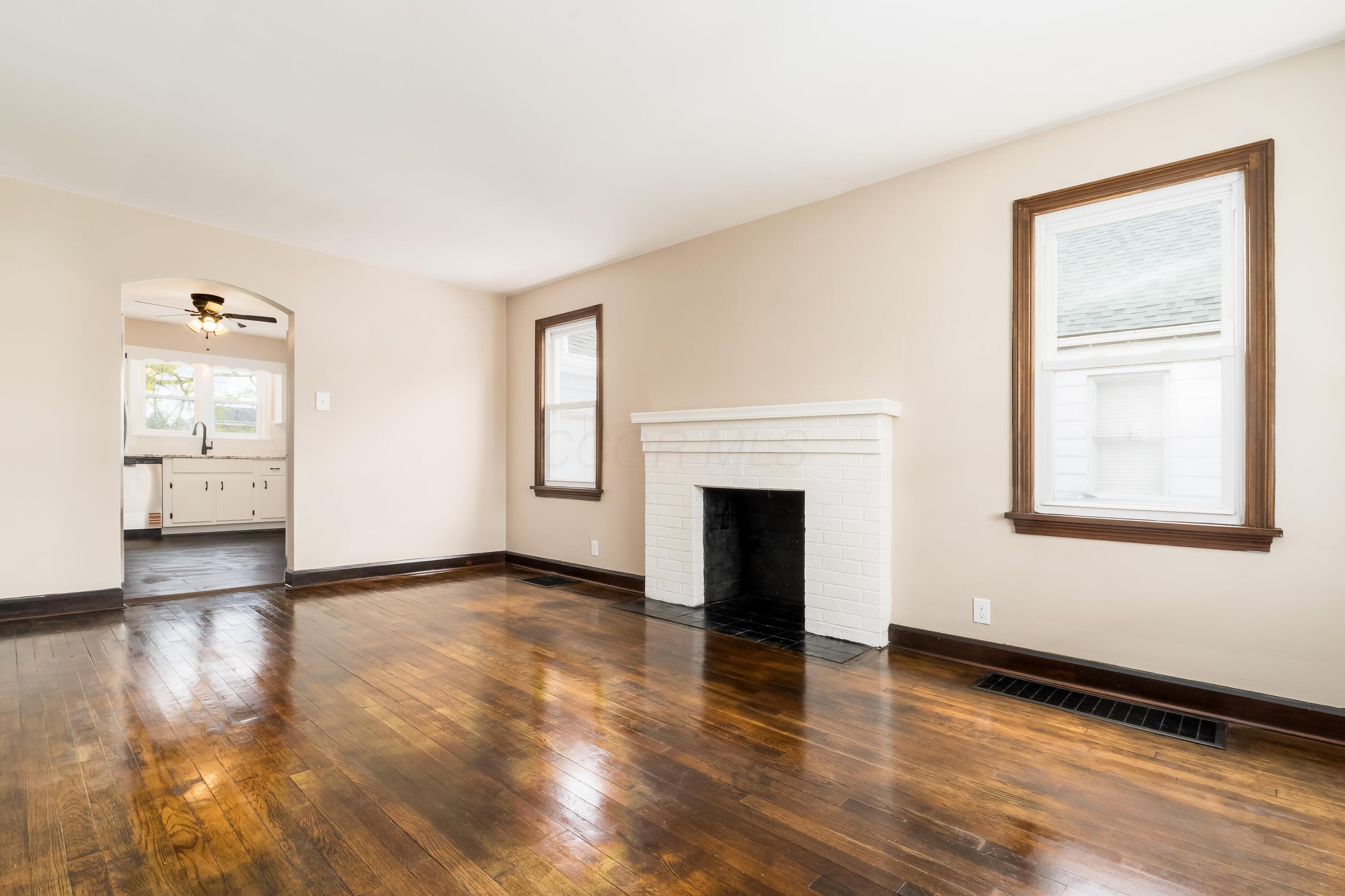 72 N Hazelwood Avenue, Newark, Ohio image 3
