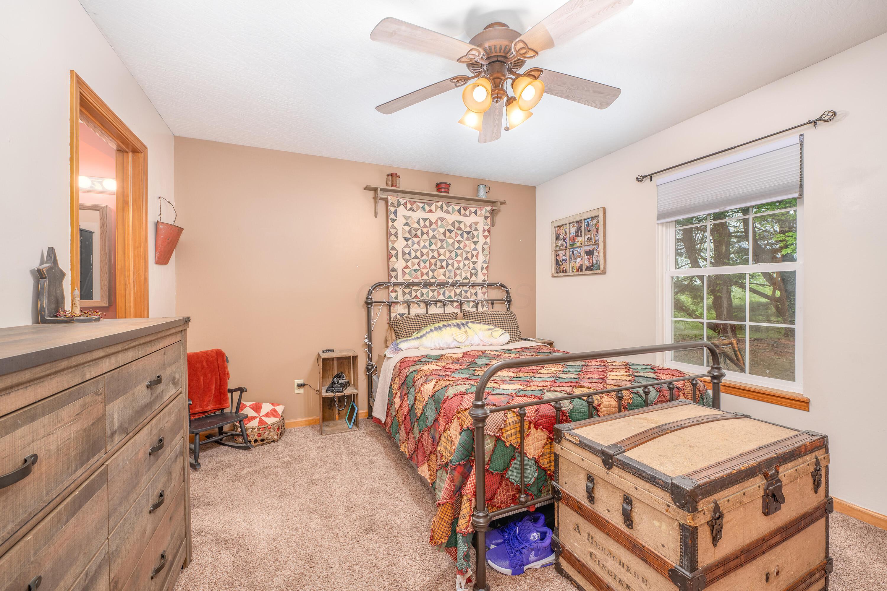 1601 Apple Valley Drive, Howard, Ohio image 12