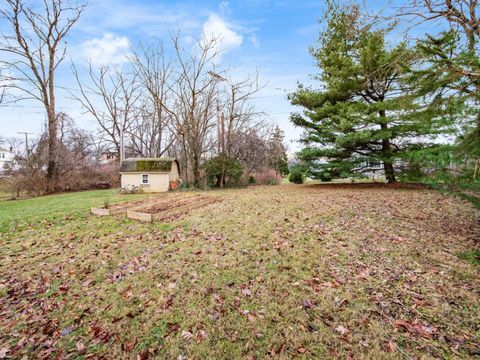 Tiny photo for 41 Elmwood Drive, Delaware, OH 43015 (MLS # 226000110)