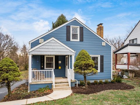 Tiny photo for 41 Elmwood Drive, Delaware, OH 43015 (MLS # 226000110)