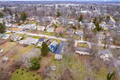 Tiny photo for 41 Elmwood Drive, Delaware, OH 43015 (MLS # 226000110)