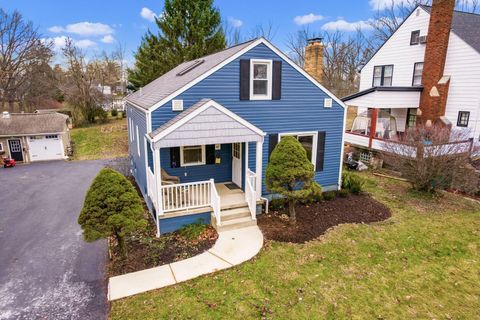 Tiny photo for 41 Elmwood Drive, Delaware, OH 43015 (MLS # 226000110)