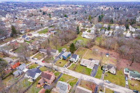 Tiny photo for 41 Elmwood Drive, Delaware, OH 43015 (MLS # 226000110)