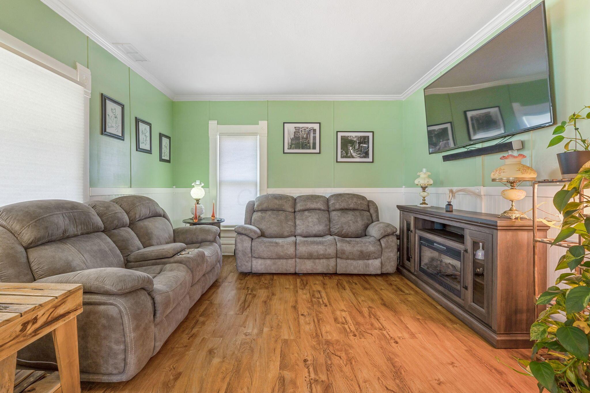 304 Poplar Street, Pataskala, Ohio image 10